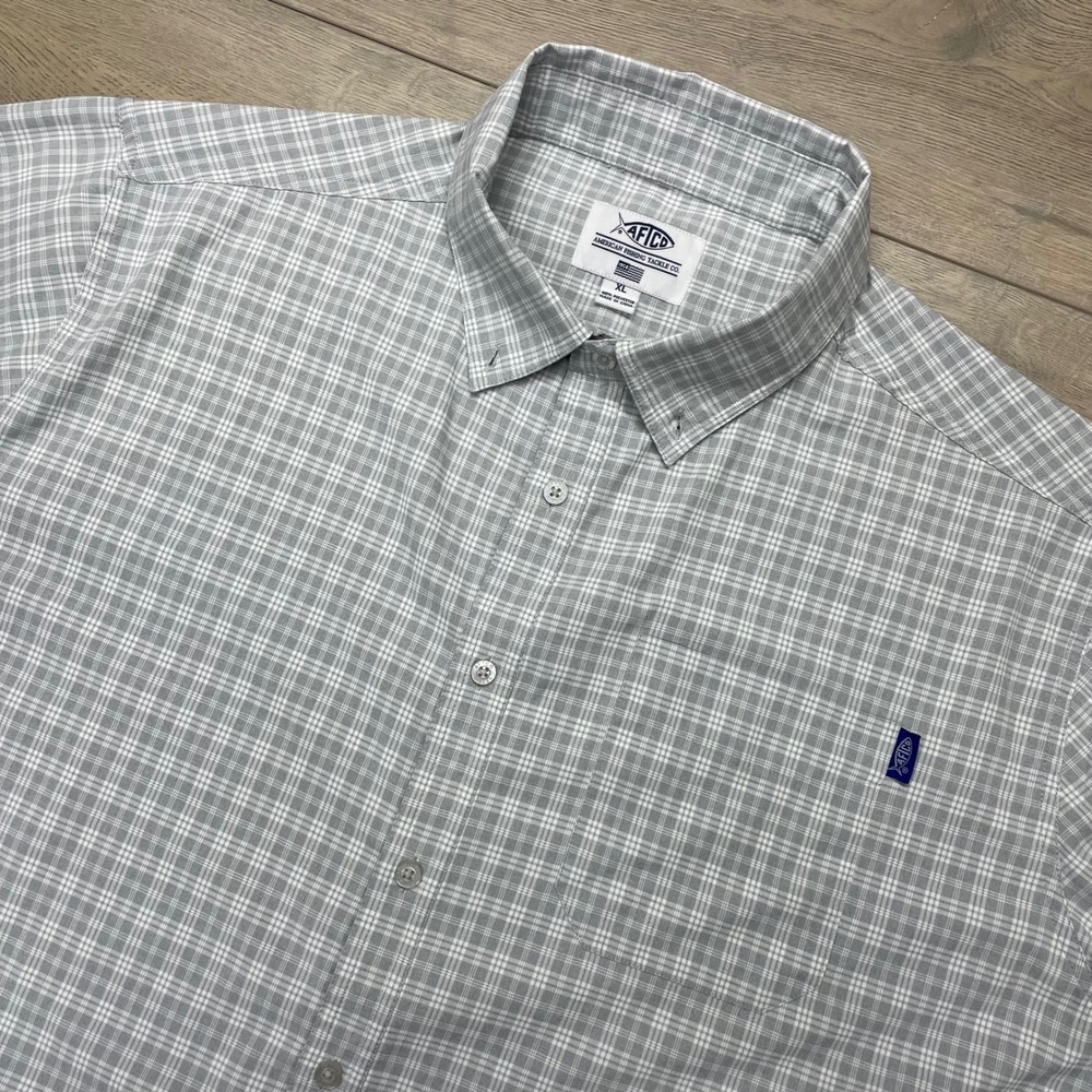 AFTCO Button Down Shirt Mens XL Gray Plaid Short Sleeve Fishing Tackle Co